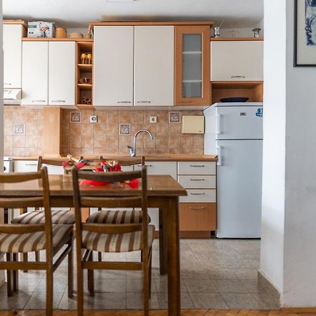 Apartamento The Vintage Nest Skopie Exterior foto